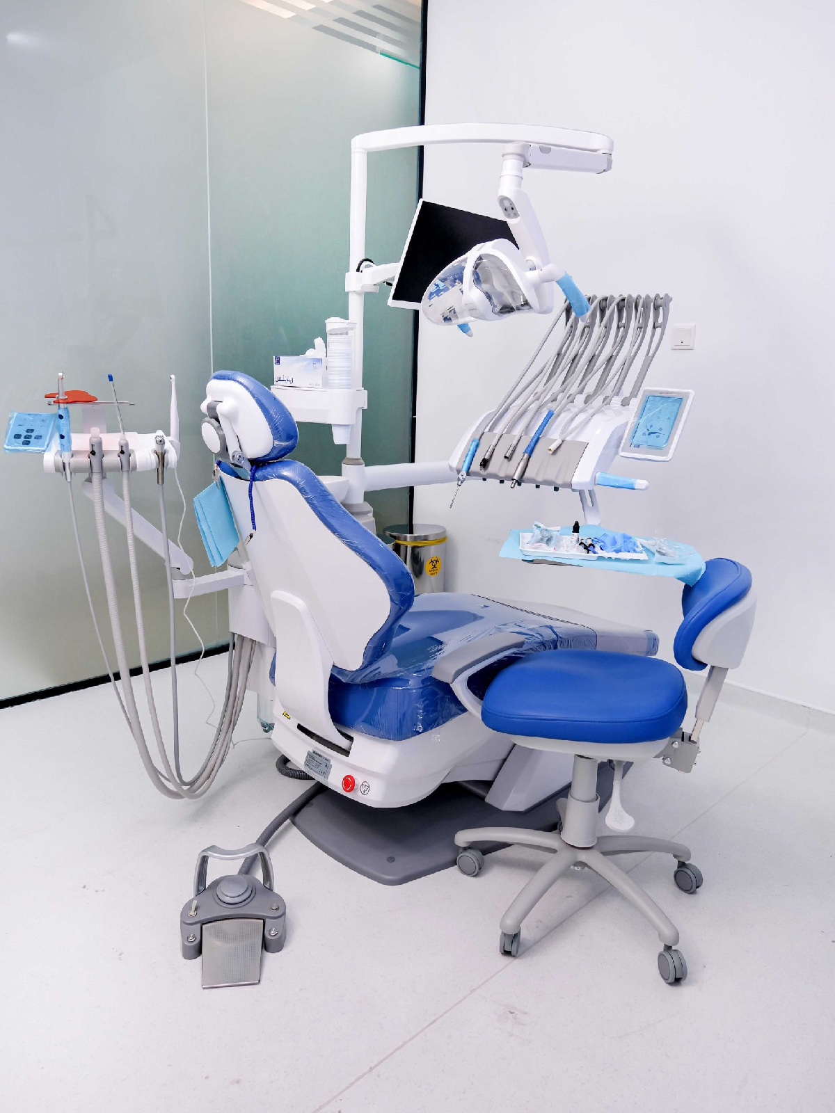 Dental equipments